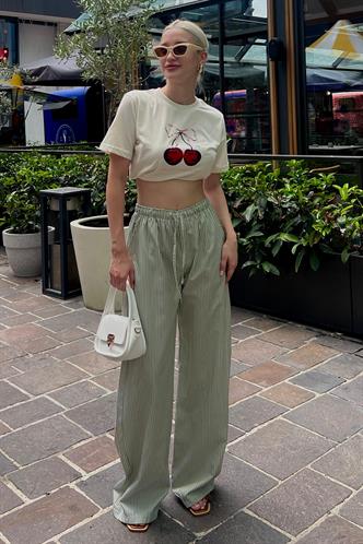 Yeşil Beli Ayarlanabilir Bol Paça Dökümlü Çizgili Pantolon MG2087