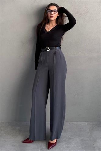 Antrasit Yüksek Bel Pileli Kemerli Geniş Paça Kadın Pantolon MG2615