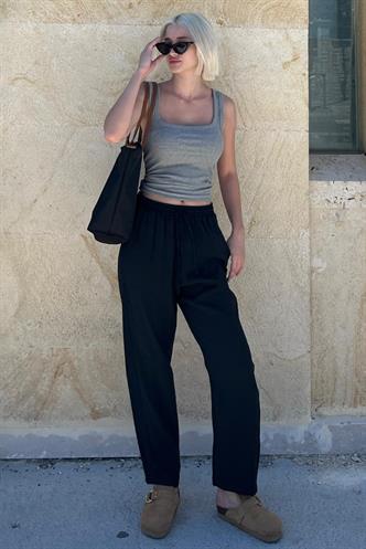 Siyah Ayarlanabilir Bel Rahat Kesim Pantolon MG2161