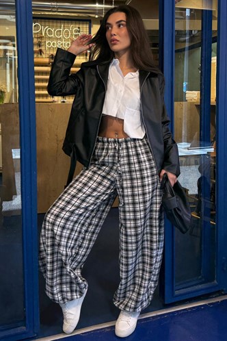 Beyaz Ekose Desenli Yüksek Bel Balon Fit Kadın Pantolon MG2726