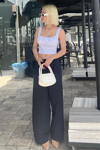 Lacivert Yüksek Bel Rahat Kesim Bol Paça Pantolon MG2120