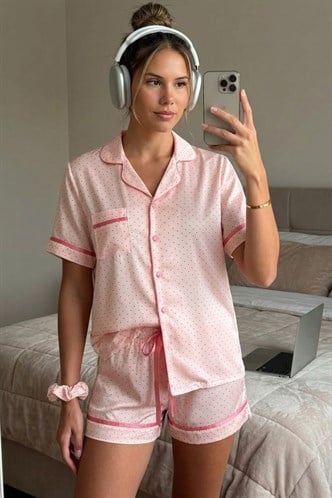 Pembe Desenli Düğmeli Soft Kadın Şortlu Pijama Takımı MG2829