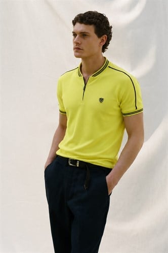 Madmext Men Chartreuse Polo T-shirt 9281