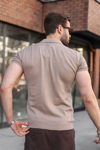 Açık Kahverengi Delikli Polo Yaka Erkek Triko Tişört E7495
