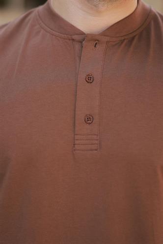 Kahverengi Hakim Yaka Düğme Detaylı Kısa Kollu Tişört 7021