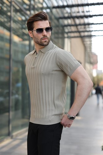 Kum Rengi Yarım Fermuarlı Polo Yaka Erkek Triko Tişört E7458