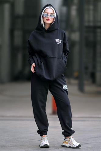 Siyah Kapüşonlu Eşofman Takımı MG1917