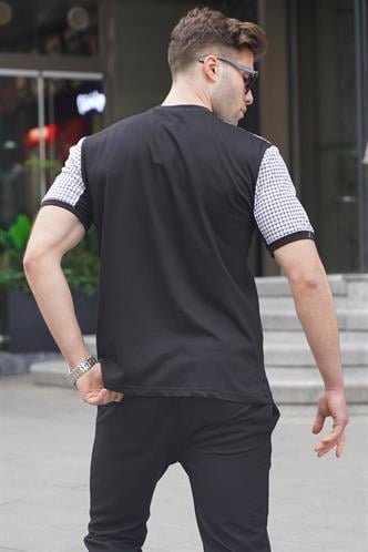 Siyah Kazayağı Desenli Erkek Tişört 6103