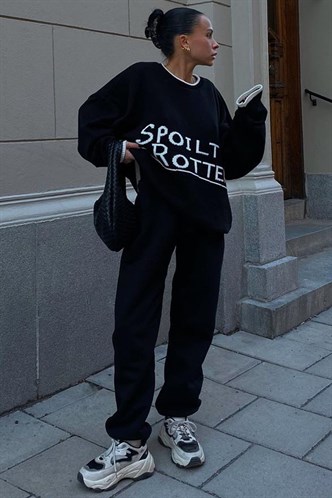 Siyah Yazılı Oversize Bisiklet Yaka  Kadın Kazak MG1596
