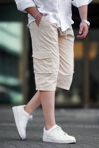 Beyaz Kargo Cep Erkek Kapri Şort 6875