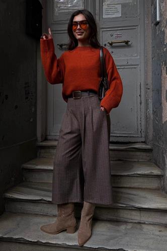 Kahverengi Ekose Desen Kemerli Kadın Bermuda MG2631