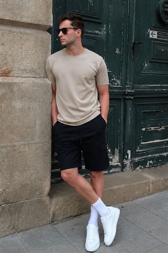 Black Capri Shorts with Cargo Pockets 5737