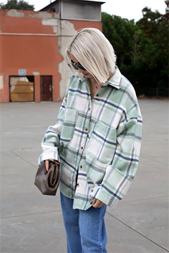 Su Yeşili Oversize Kadın Oduncu Gömlek MG1589