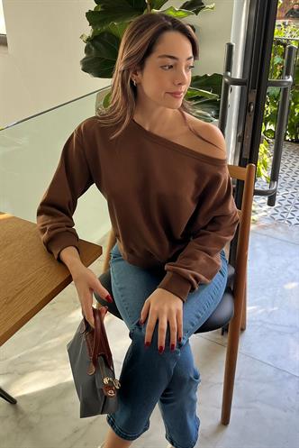 Kahverengi Kayık Yaka Kadın Sweatshirt MG2208