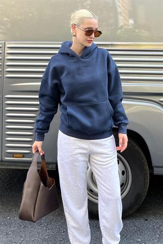 Lacivert Kapüşonlu Şardonlu Oversize Cepli Sweatshirt MG2206