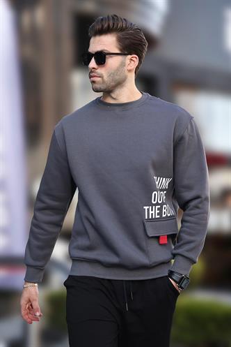 Füme Bisiklet Yaka Şardonlu Cep Detaylı Baskılı Erkek Sweatshirt 7061