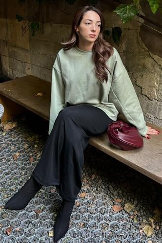 Mint Yeşili Bisiklet Yaka Basic Sweatshirt MG2185