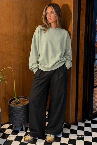 Mint Yeşili Bisiklet Yaka Basic Sweatshirt MG2185