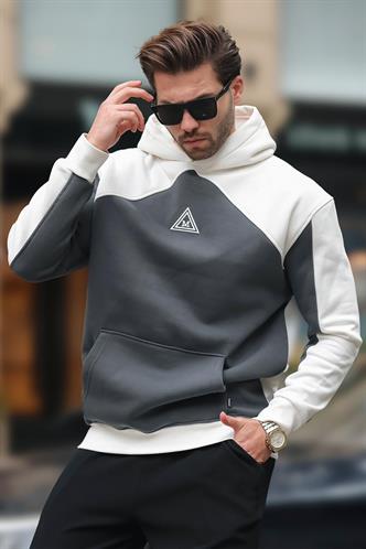 Ekru Kapüşonlu Cep Detaylı Nakışlı Sweatshirt E7085