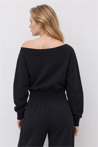 Siyah Kayık Yaka Kadın Sweatshirt MG2239