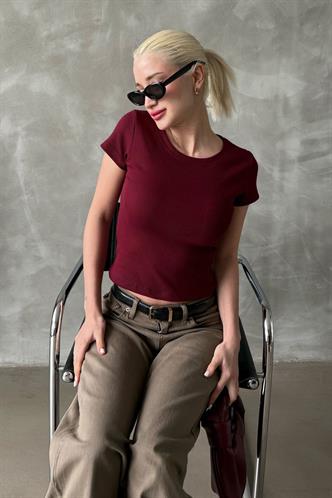 Bordo Geniş Yaka Fittili Basic Kadın T-shirt Mg2293