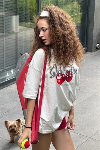 Ekru Oversize Kiraz Baskılı Bisiklet Yaka Kısa Kollu Tişört MG2131