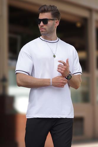 Beyaz Bisiklet Yaka Kol Boyun Şeritli Overfit Tişört 7024