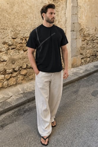 Siyah Bisiklet Yaka Şerit Detaylı Pamuklu Erkek T-shirt E7033