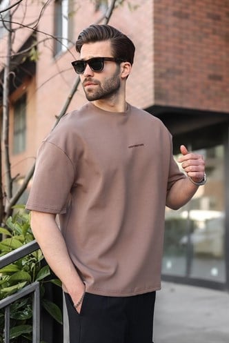 Kahverengi Bisiklet Yaka Oversize Erkek Tişört E7176