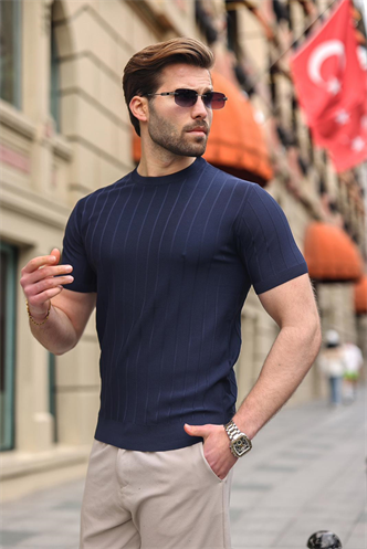 Madmext Men Navy Blue T-Shirt 5684