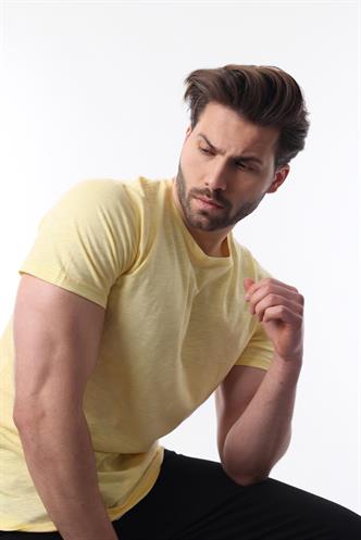 Madmext Erkek Sarı Basic Tişört 5268