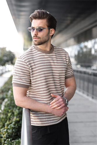 Kahverengi Jakarlı Bisiklet Yaka Erkek Tişört E7181