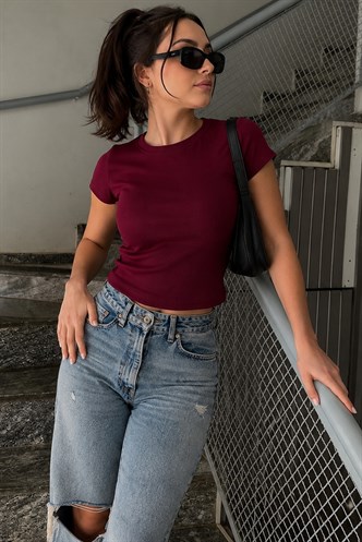 Bordo Geniş Yaka Fittili Basic Kadın T-shirt Mg2293