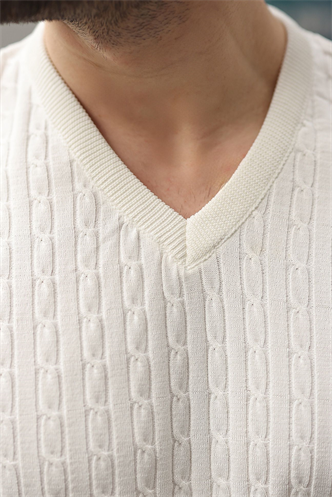 Beyaz V Yaka Kısa Kollu Triko Erkek Tişört E7467