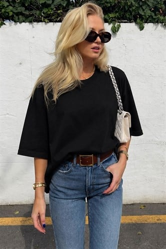 Siyah Oversize Basic Kadın Tişört