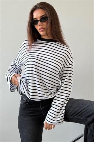 Beyaz Bisiklet Yaka Çizgili Uzun Kollu Tişört MG2362