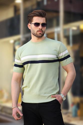 Madmext Çağla Yeşili Bisiklet Yaka Çizgili Erkek T-shirt E7412