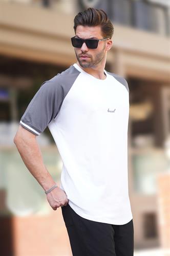 Beyaz Bisiklet Yaka Nakış Deyatlı Kısa Kollu Erkek Tişört 7013