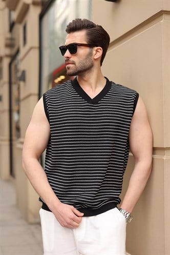Siyah V Yaka Çizgili Kolsuz Triko Tişört E7179