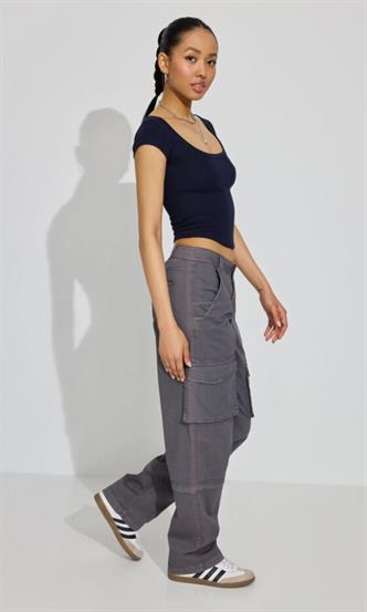 Madmext Lacivert Geniş Yaka Kadın T-shirt Mg2341