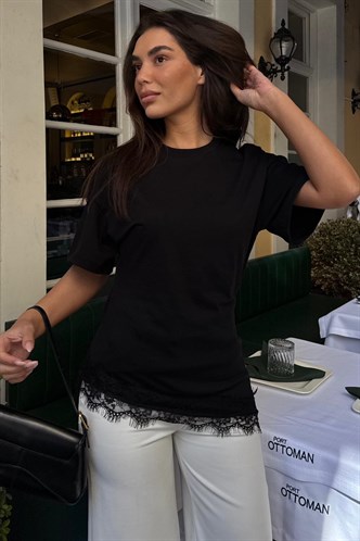 Siyah Dantel Detaylı Belden Oturtmalı Asimetrik Kadın Tişört MG2719