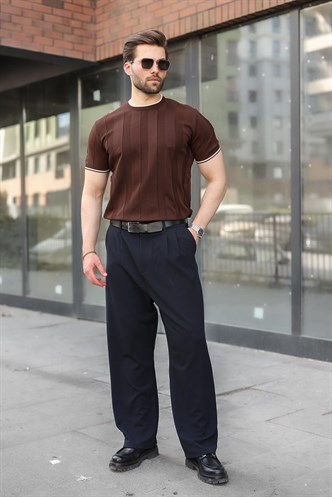 Kahverengi Bisiklet Yaka Regular Fit Triko Erkek Tişört E7487