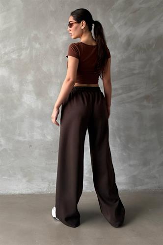 Kahverengi Kare Yaka Kadın Tişört MG2294