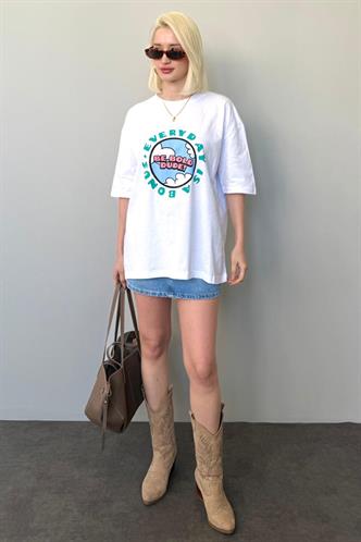 Women Printed Oversize White T-Shirt