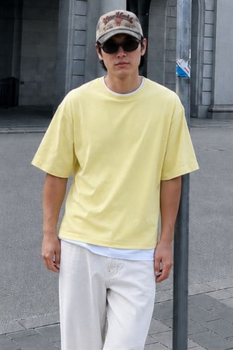 Madmext Yellow Oversize T-shirt for Men 4978