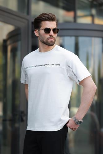 Beyaz Bisiklet Yaka Baskılı Basic Tişört E7156