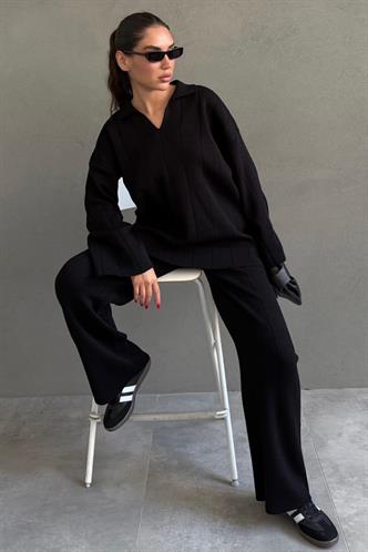 Siyah Rahat Kesim Dikiş Detaylı Kadın Triko Takım MG2584