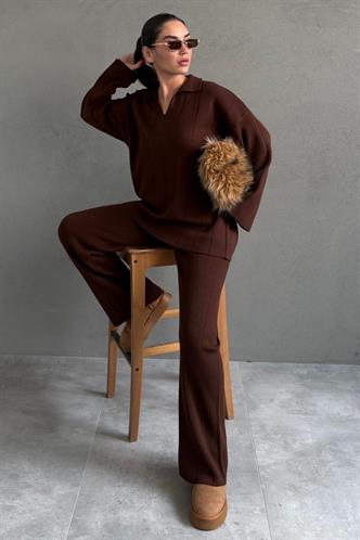 Acı Kahve Rahat Kesim Dikiş Detaylı Kadın Triko Takım MG2584