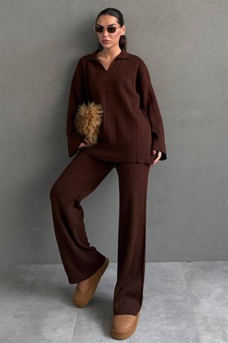 Acı Kahve Rahat Kesim Dikiş Detaylı Kadın Triko Takım MG2584