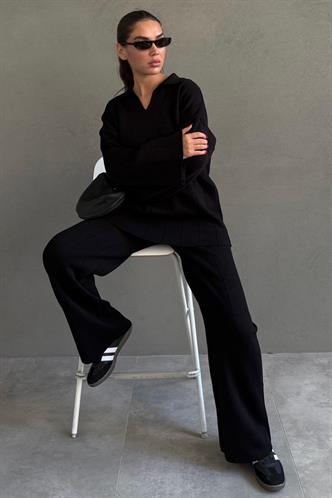 Siyah Rahat Kesim Dikiş Detaylı Kadın Triko Takım MG2584